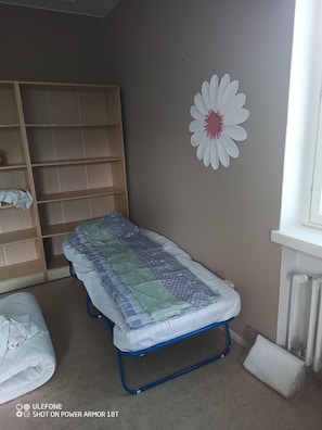 Shared Dormitory, 1 Bedroom, Smoking, Balcony - Room-tattara Chool Room 1 (Nakkila)