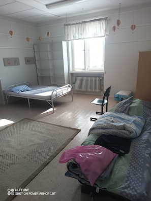 Room, 1 Bedroom, Balcony - Room-tattara School Room 2 (Nakkila)