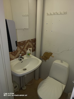Room, 1 Bedroom, Balcony | Bathroom - Room-tattara School Room 2 (Nakkila)