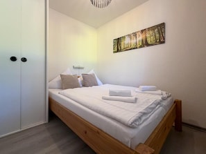 Apartment | 2 Schlafzimmer, individuell eingerichtet, Bettwäsche