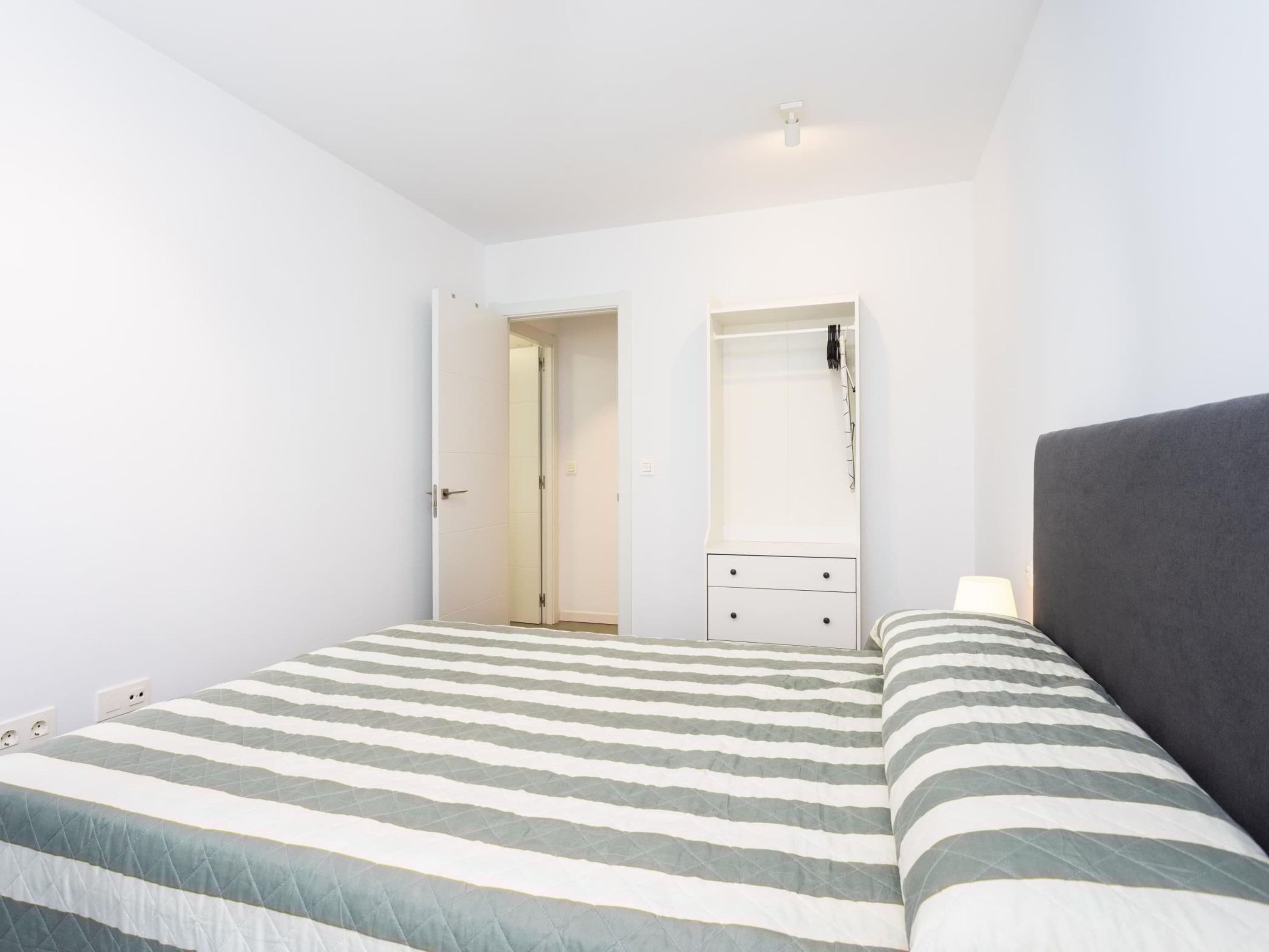 2 bedrooms