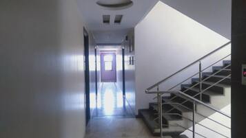 Perincian bahagian dalam