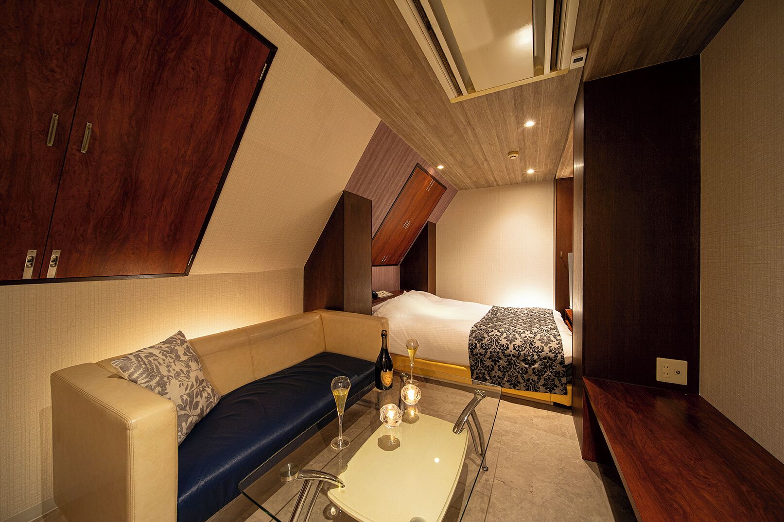 Standard Double Room | WiFi (free)