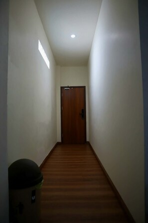 Interior - HOM's HOSTEL (Phuket)
