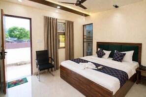 Room - Lotus Stay (Lucknow)