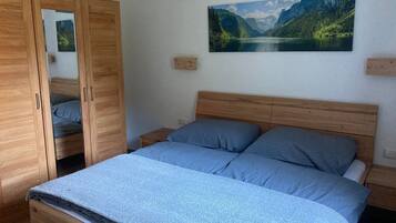 Zimmersafe, WLAN, Bettwäsche, Rollstuhlgeeignet