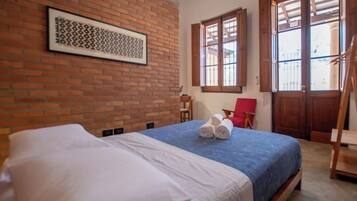 House, City View | Free WiFi