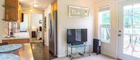 1 chambre, fer et planche à repasser, accès au Wi-Fi (inclus)
