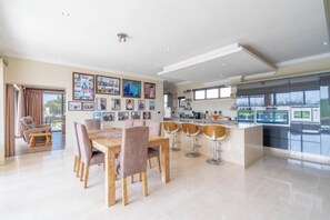 House, 5 Bedrooms, Accessible, Smoking | Dining room - The Cozy Chartwell Spec (uMhlanga)