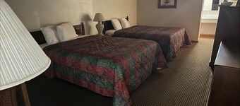2 Full Bed | Alma NE