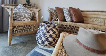 Charming Large Family Room with Private Garden in Polokwane