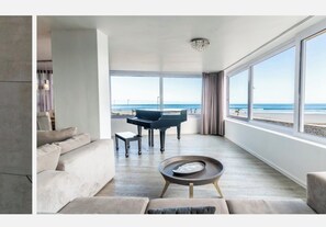 Interior - Luxurious Wheelchair-Accessible Apartment in Kaapstad (Kaapstad)