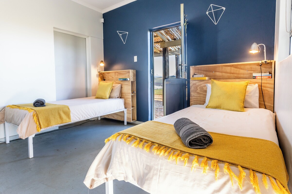 Wild Sky | In-room safe, WiFi (free), individually decorated