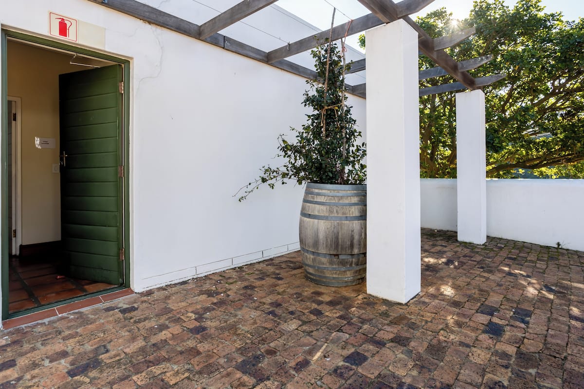 Jackson Cottage 2 | In-room safe, WiFi (free), individually decorated