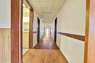 Pipestone|King Bed|Nsmk