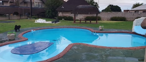 Piscine extérieure