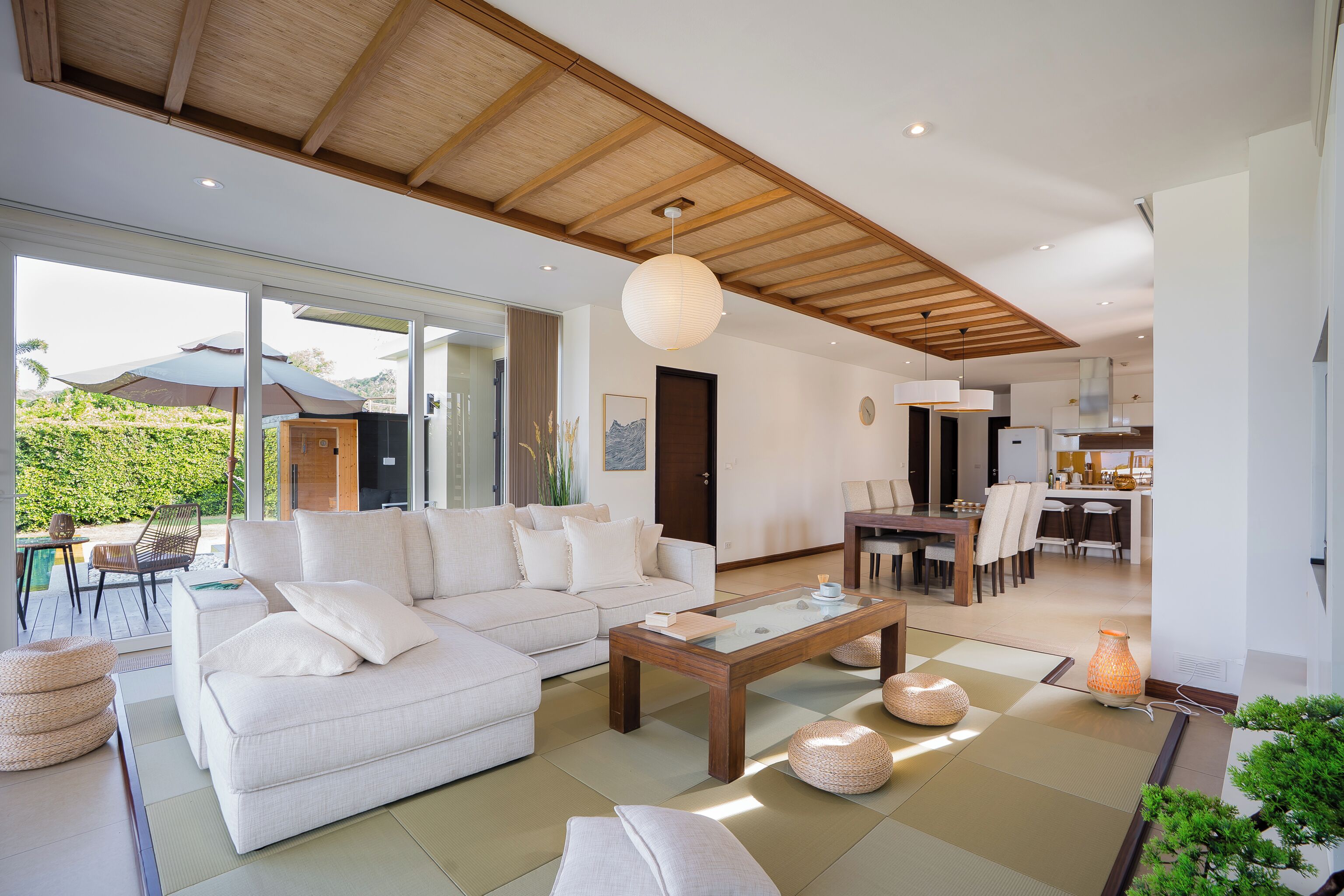 Villa, hageutsikt | Oppholdsområde