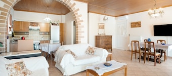 Apartment 'Blue Horizon' with Sea View, Wi-Fi and Air Conditioning