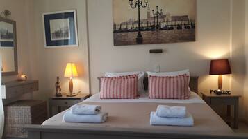 WiFi, bed sheets