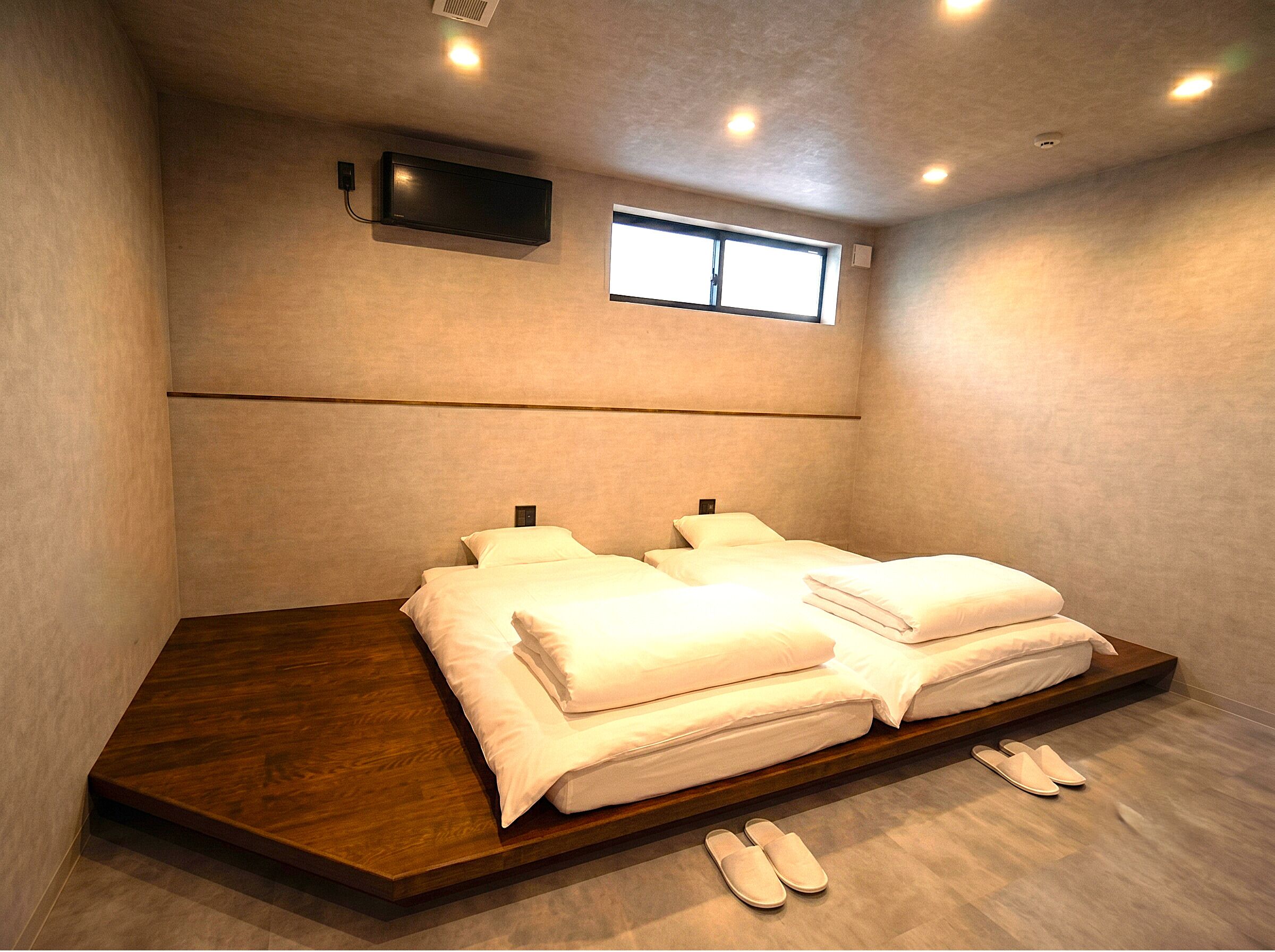 Kamar Twin | Meja kerja, ruang kerja ramah laptop, dan Wi-Fi gratis