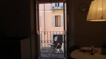 Appartamento, 1 camera da letto | Balcone