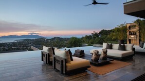 Villa, sjøutsikt | Terrasse/patio