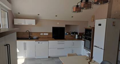 Holiday Home 'Super Gîte' with Private Terrace, Private Garden and Wi-Fi