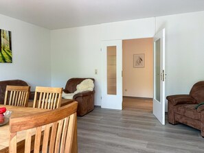 Apartment | Living room - Wohnung mit Balkon in Perfekter Lage (Winterberg)