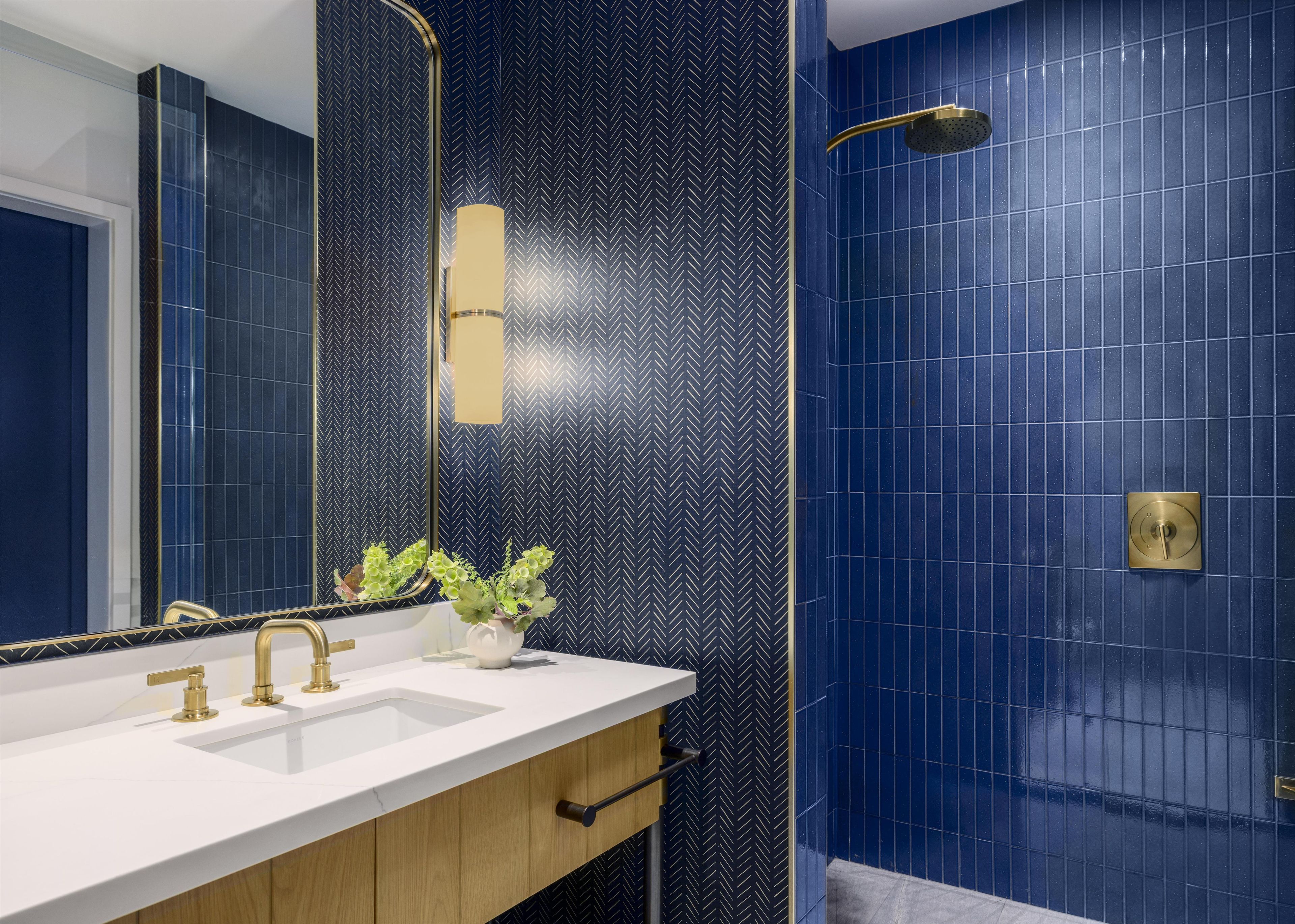 Bathroom shower
