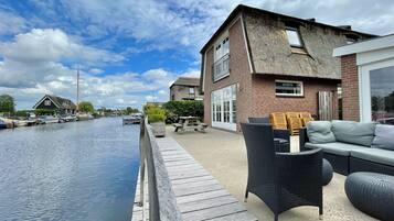 Buiten dineren