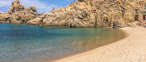 Villa, vista al jardín | Playa