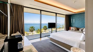 In-room safe, desk, blackout curtains, free WiFi