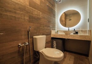 House, City View | Bathroom - Corporate Stays Casa Sanber (San Bernardino)