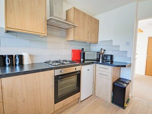 Dishwasher - 1 bedroom accommodation in Combe Martin (Combe Martin)