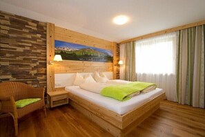 2 bedrooms, travel cot, free WiFi, bed sheets - Type 3 - "Hocharn & Schareck" (Rauris)
