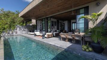 Vila, vista para o mar | Piscina | Piscina externa