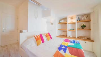Apartment | 1 bedroom, iron/ironing board, bed sheets