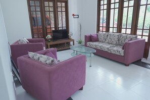 Living area - Green Peak View Haputale (UP)