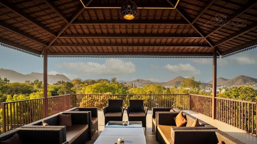 1Amiras Luxury Villas By HST Hospitality