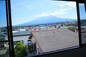 Estúdio conforto, vista para a colina | Vista do quarto