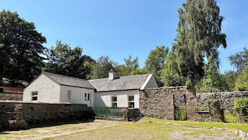 Cottage | Exterior