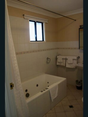 Double Room, Balcony | Bathroom - Rest and Nest York (York)