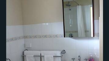 Double Room, Balcony | Bathroom