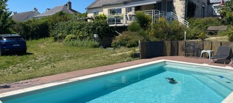 A beautiful house with a pool near the beaches of Saint-Jacut-de-la-Mer