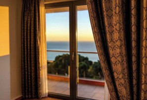 Kamar Twin Standar, balkon | Interior