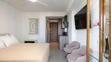 In-room safe, iron/ironing board, free WiFi, bed sheets