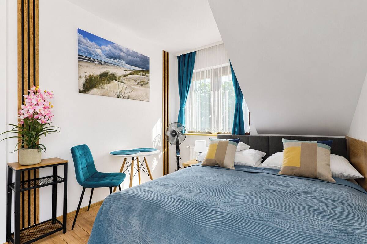 Premium-Apartment, eingeschränkter Meerblick | Hochwertige Bettwaren, Bügeleisen/Bügelbrett, kostenloses WLAN