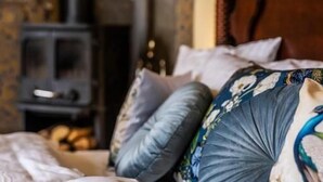 Lene Rosenkrantz Suite | Meja, Wi-fi percuma, dihias secara berasingan 
