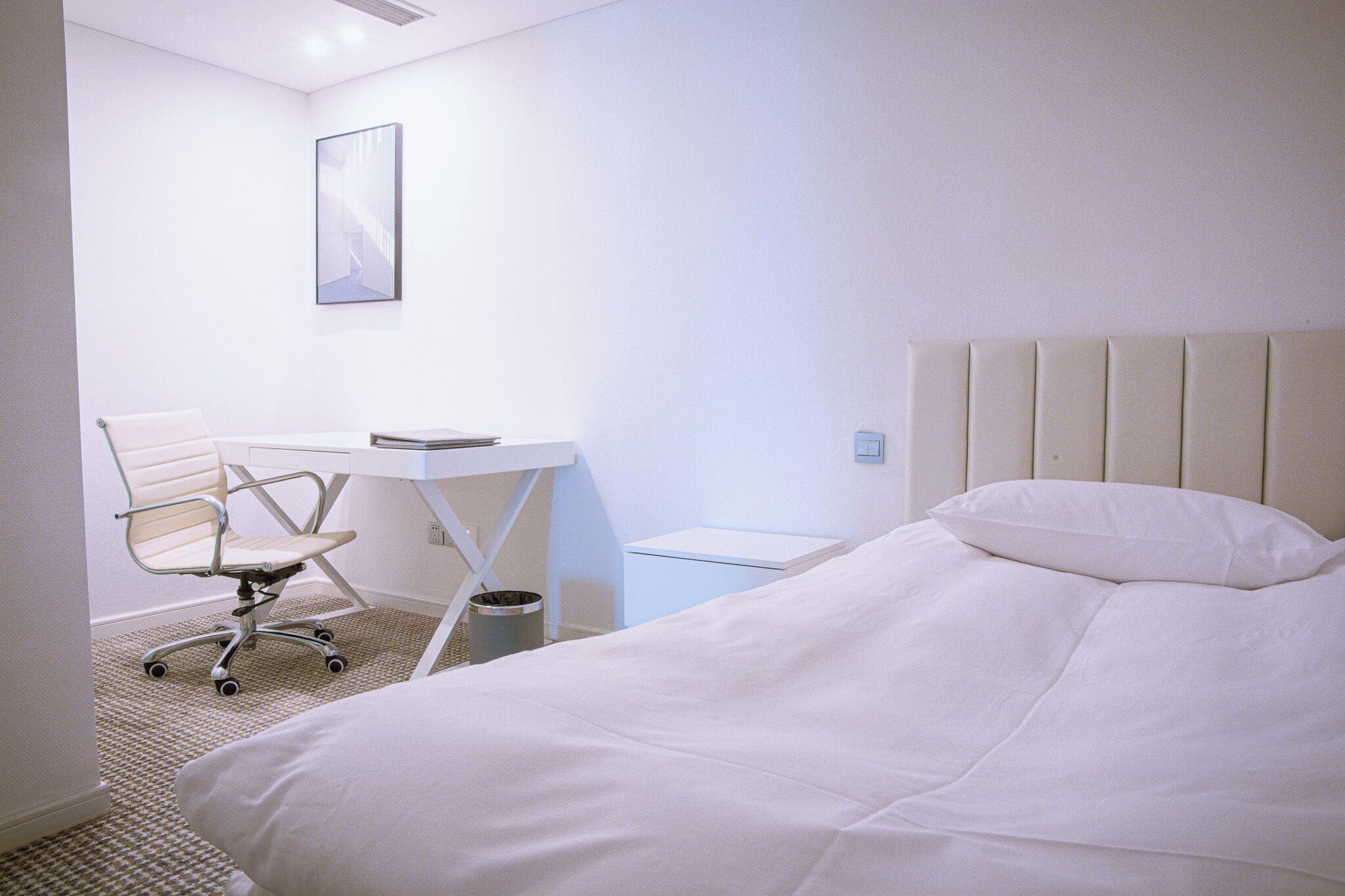 Family Duplex, River View | In-room safe, blackout drapes, iron/ironing board, free WiFi