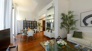 Apartemen Deluks, balkon | Area keluarga
